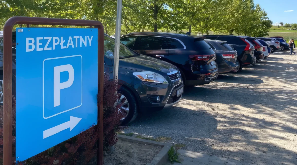 01-parking-magiczne-ogrody