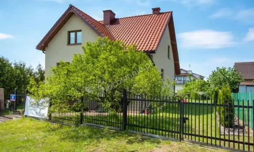 zdjęcie domu pensjonatu czy hotelu