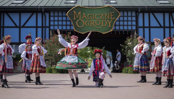magiczne-ogrody-World-Wide-Kids